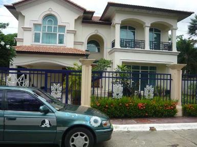 บ้าน เดี่ยว 145 ตร.ว. หมู่บ้าน ปฐมพร(สี่แยกทศกัณฑ์) 12,000,000 บาท