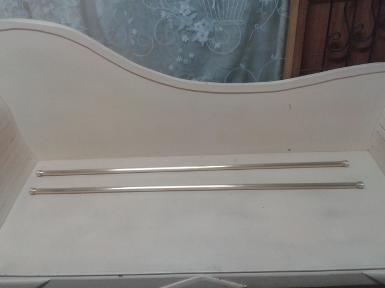 รางผ้าม่านทองเหลือง size D: 19 mm. L:100 cm.