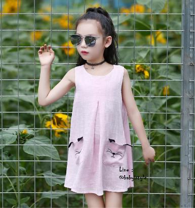 *Sales เด็กโต-เดรสแขนกุดสีชมพูทรงเอ มีกระเป๋าหน้าแมวเหมียว ติดกระดุมหลังไซส์ 140/160 รหัส KKK875A