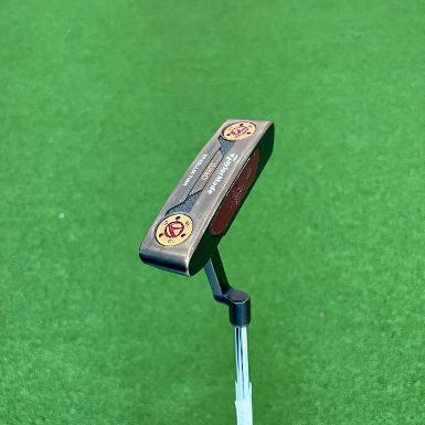รหัสสินค้า 2100389214772 ไม้กอล์ฟพรีเมี่ยม!!! ราคาถูกที่สุดในประเทศไทย!!! PUTTER TAYLORMADE TP COP