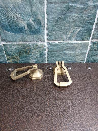 Brass pull handle Item Code FMR18 size 31 x 31 mm.handle L 63 mm wide 36mm price/each